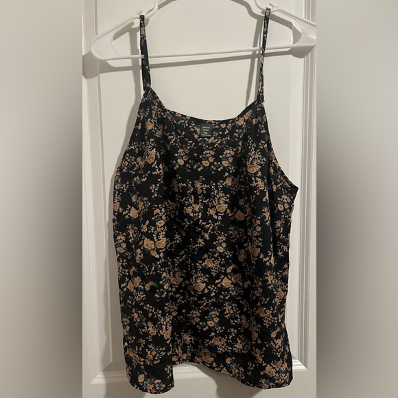 Floral Tank - Picture 2 of 4